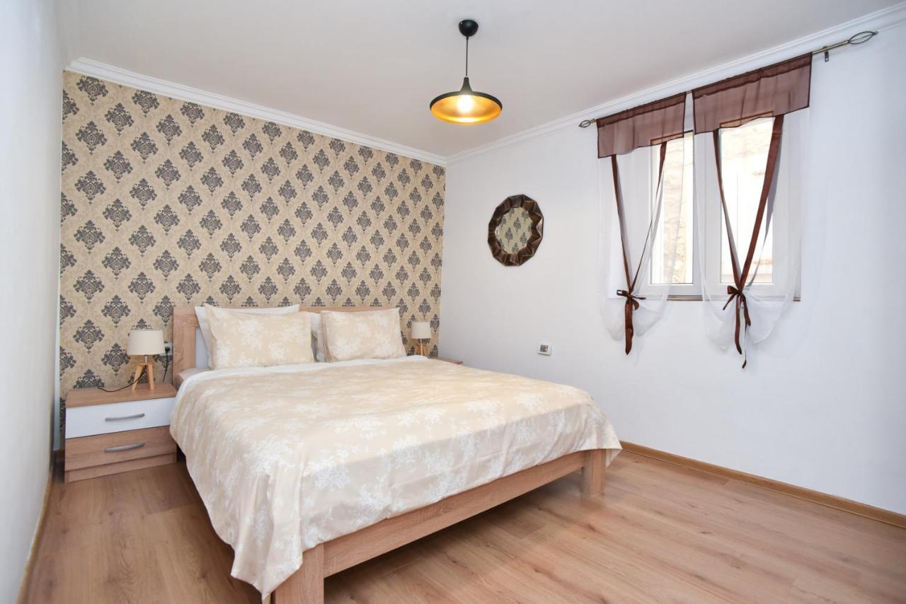 Apartment Palm Square 2