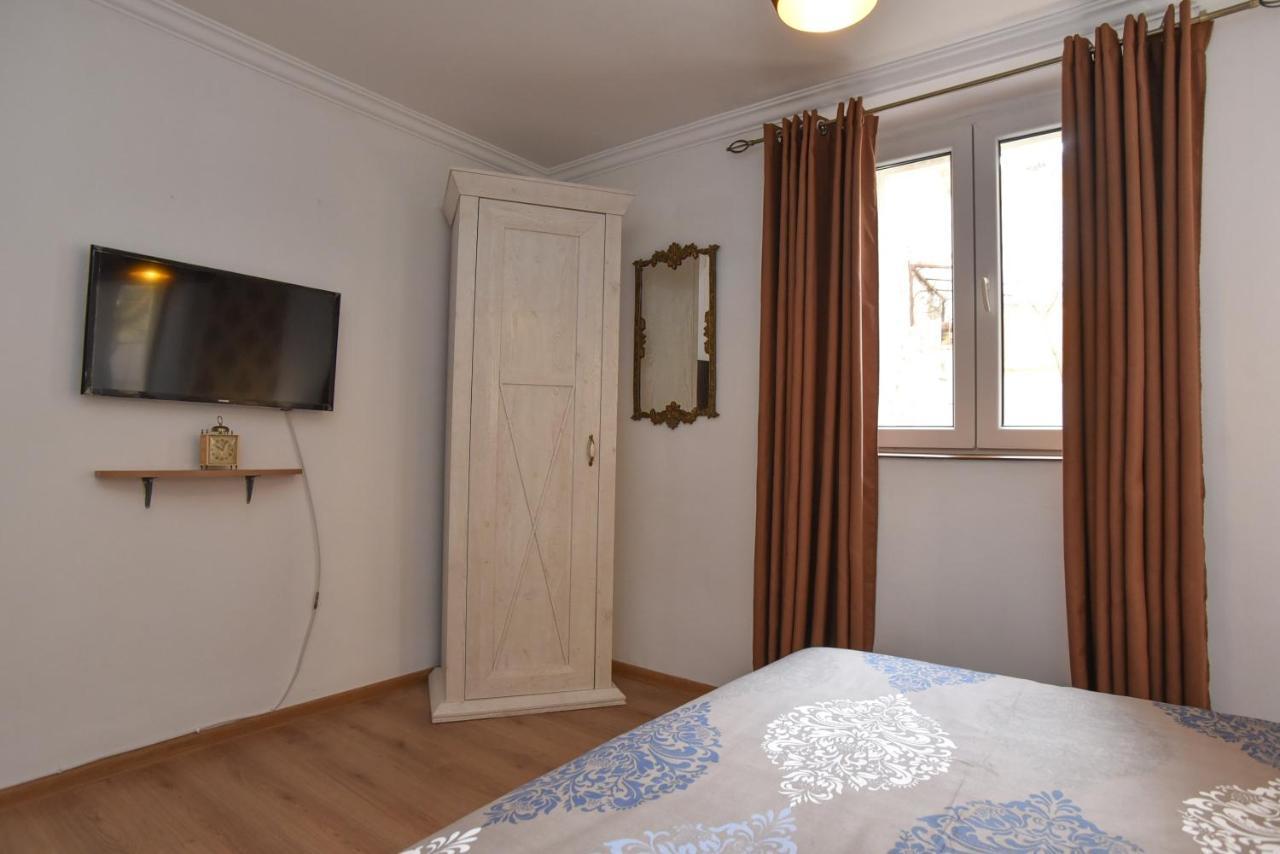 Palm Square 2 * Budva